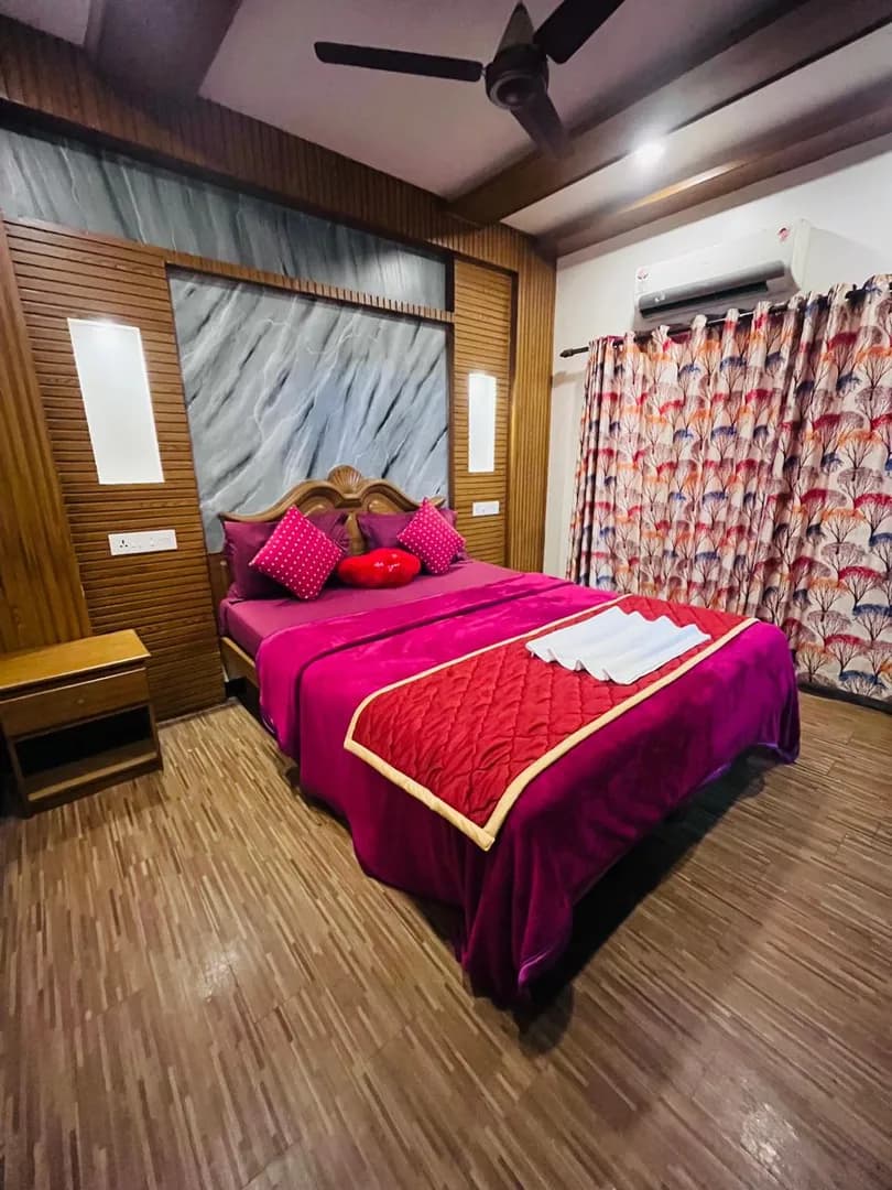 Kevin Grandma Deluxe 