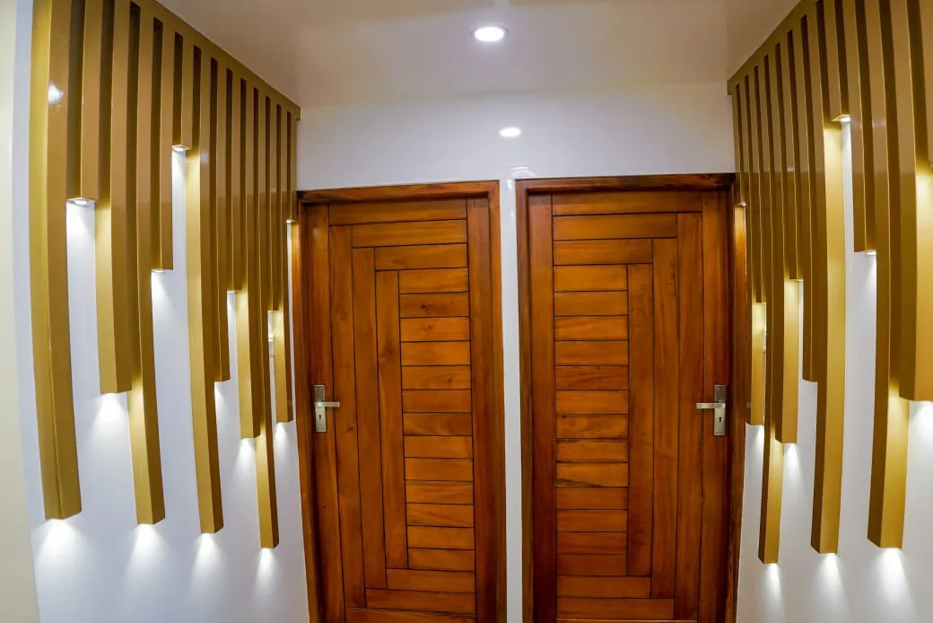 4 Sight Premium - 8 Bedroom Premium Houseboat Interior View | Kerala Houseboat Cruise | Alleppey Green Tourism