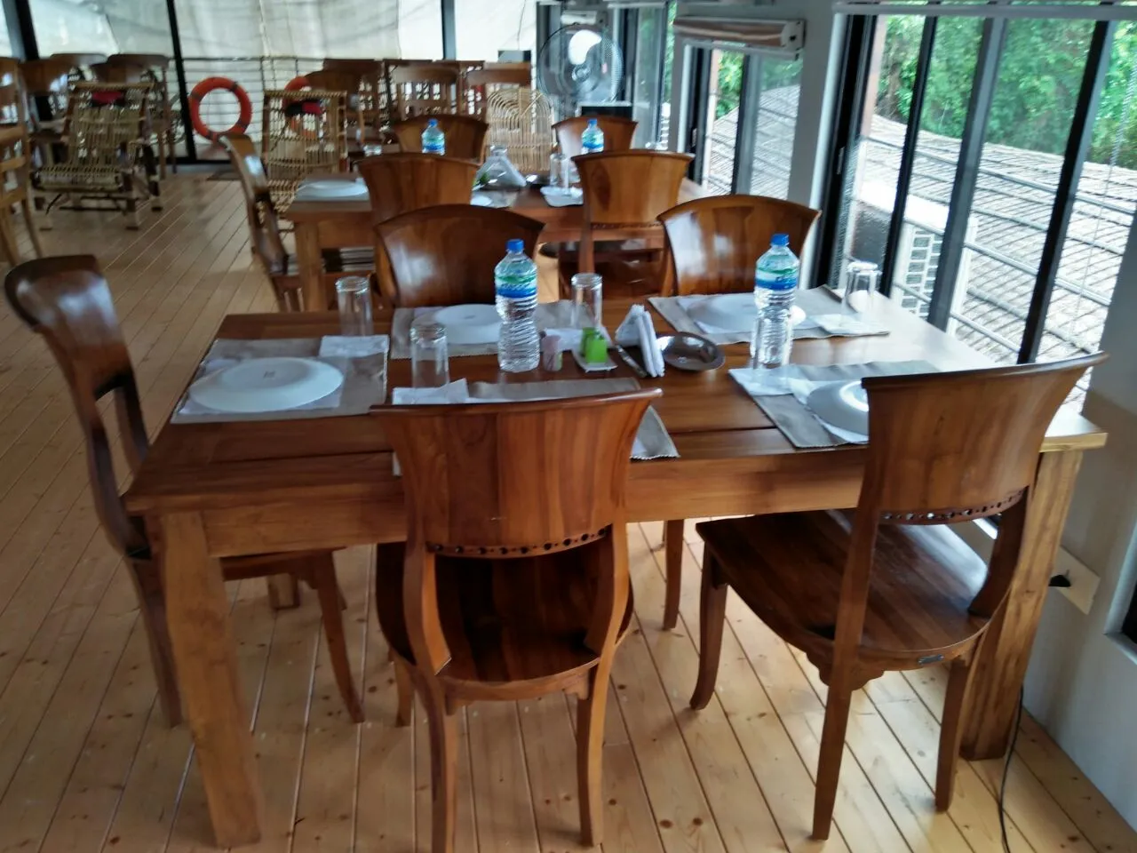 Anil Premium - 5 Bedroom Premium Houseboat Interior View | Alleppey Backwaters | Alleppey Green Tourism