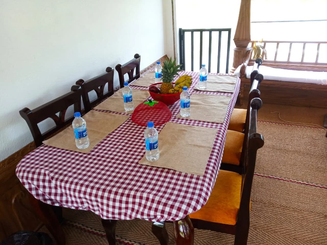 Jerry Deluxe 4 - 4 Bedroom Deluxe Houseboat Interior View | Alleppey Backwaters | Alleppey Green Tourism