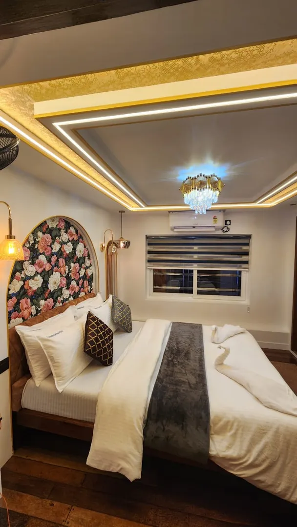 George Kutty Premium