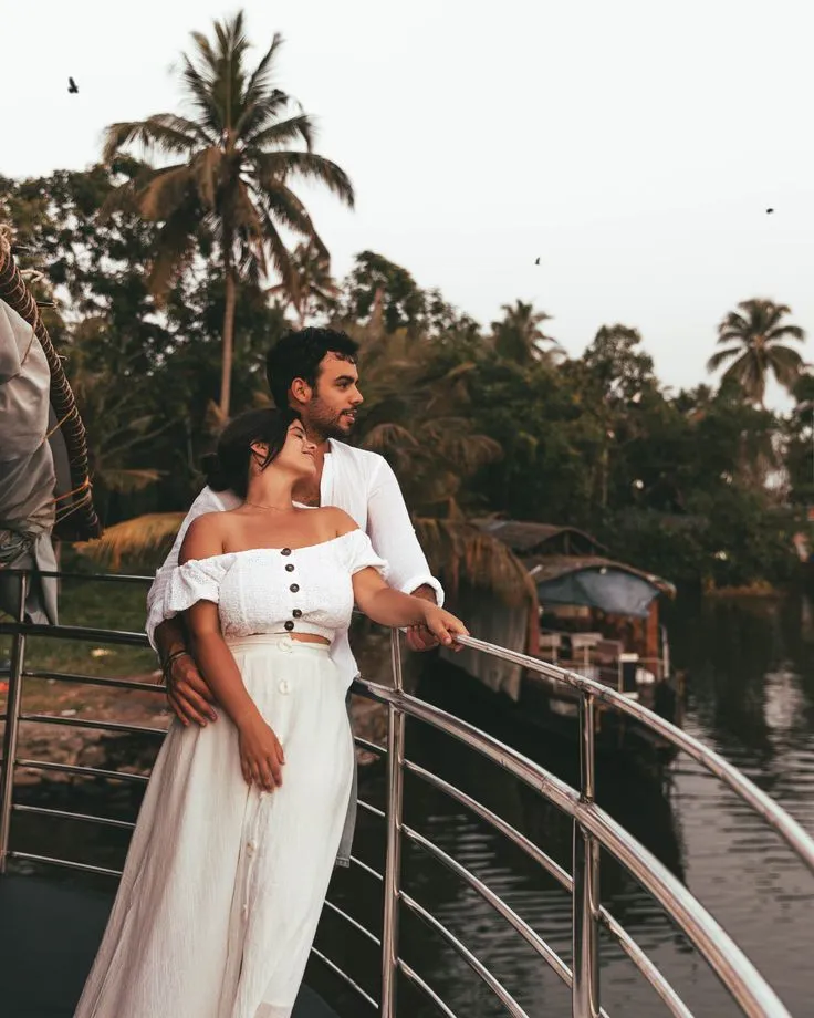 Romantic Couple Package - Kerala backwater package tour