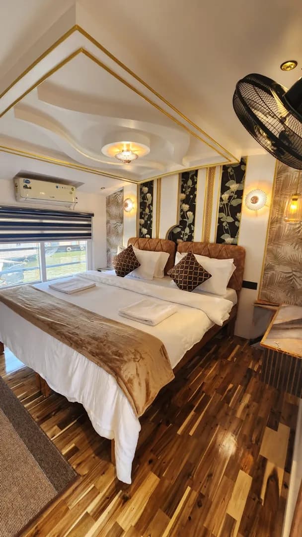 George Kutty Premium