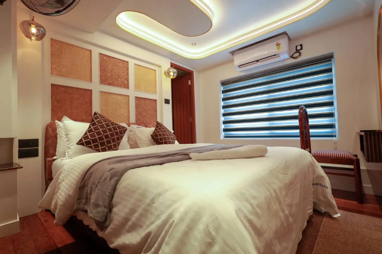 George Kutty Premium