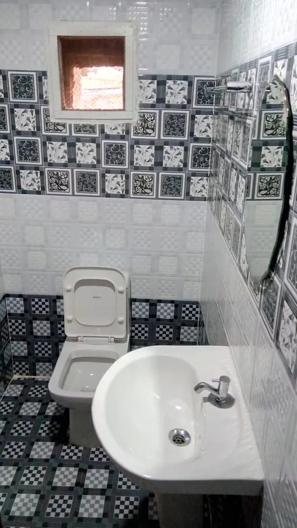 Manikandan Deluxe - 2 Bedroom Deluxe Houseboat Interior View | Alleppey Backwaters | Alleppey Green Tourism