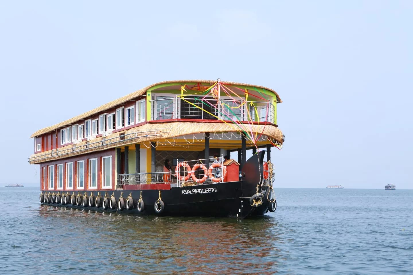 Paddy Land Deluxe - 7 Bedroom Deluxe Houseboat Interior View | Kerala Houseboat Cruise | Alleppey Green Tourism