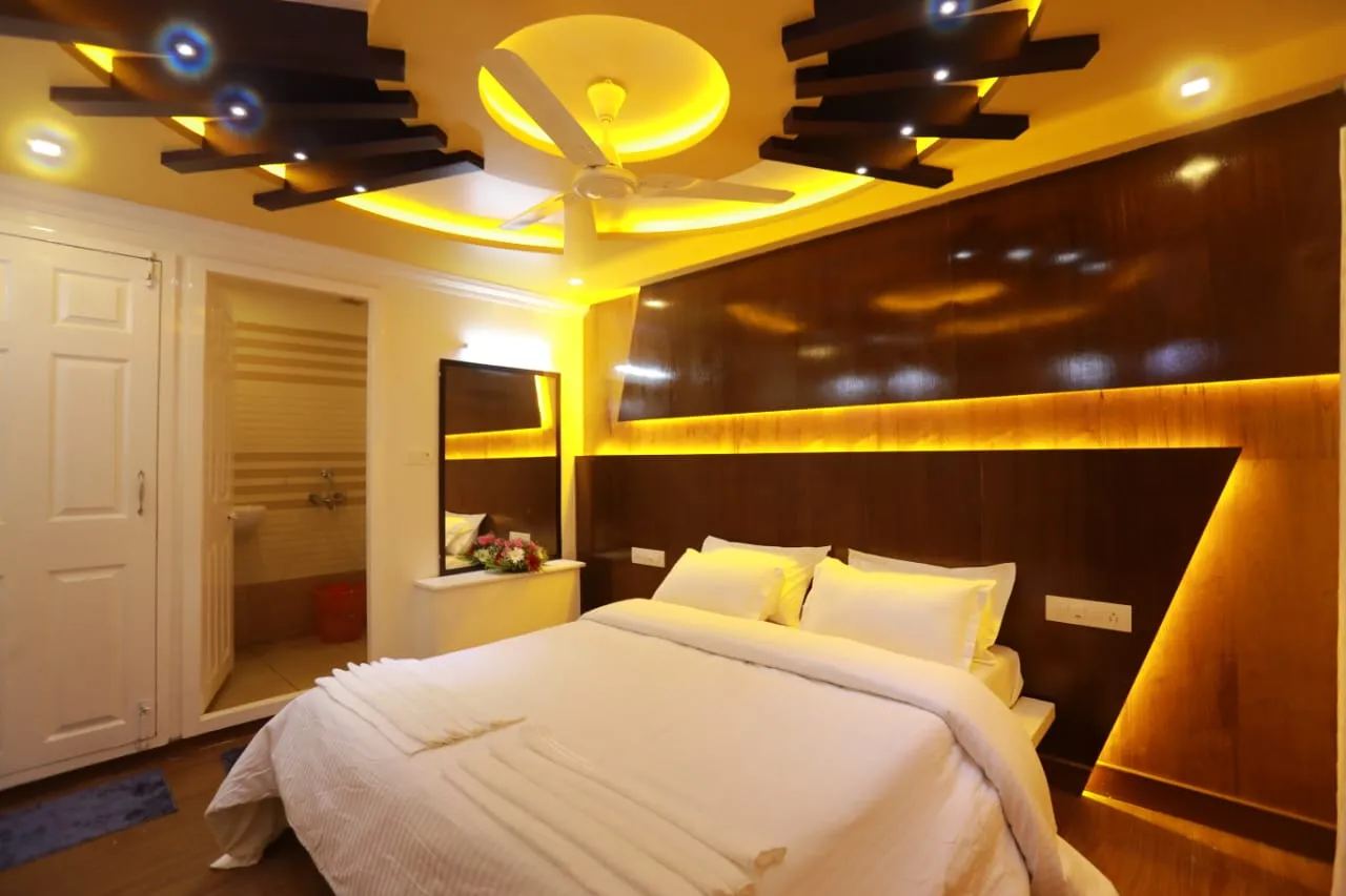 Alleppey Houseboat - Samudra 10 Deluxe Premium View - Alleppey GT