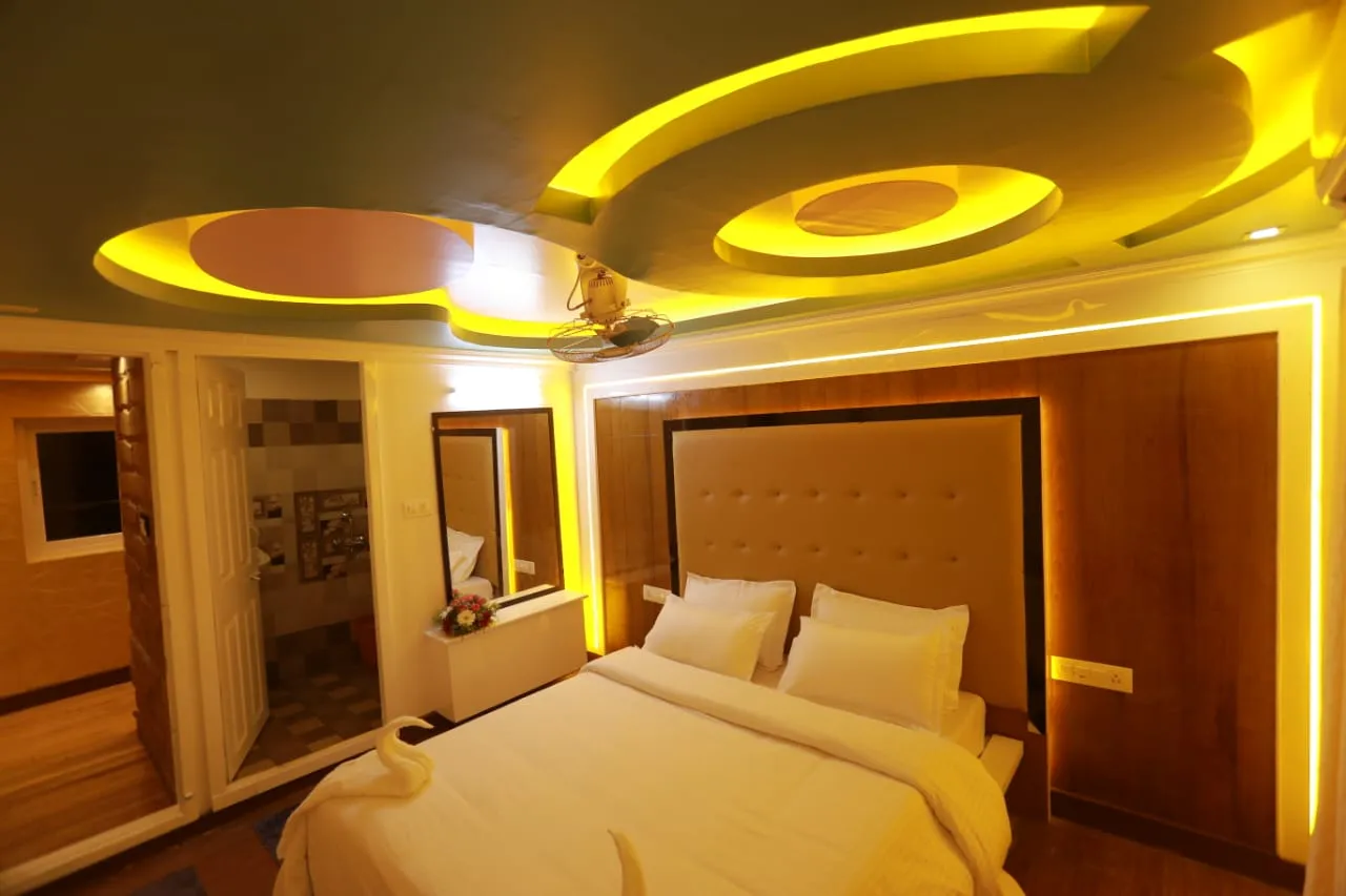 Alleppey Houseboat - Samudra 10 Deluxe Premium View - Alleppey GT