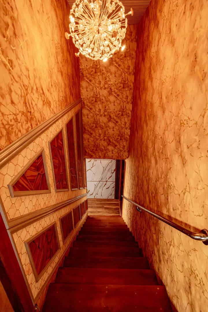 Virtue Premium - 7 Bedroom Premium Houseboat Interior View | Alleppey Backwaters | Alleppey Green Tourism