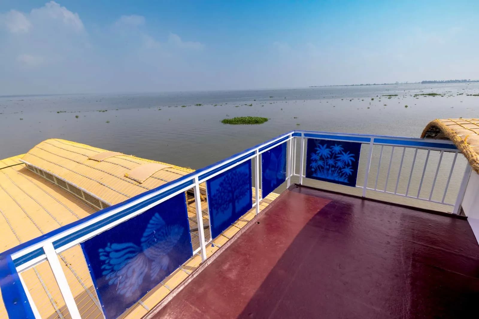 Karuthamma 2 Bed Luxury, houseboat in Alleppey