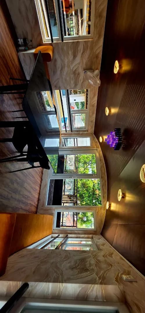 Red 2 Premium, 2-bedroom houseboat in Alleppey