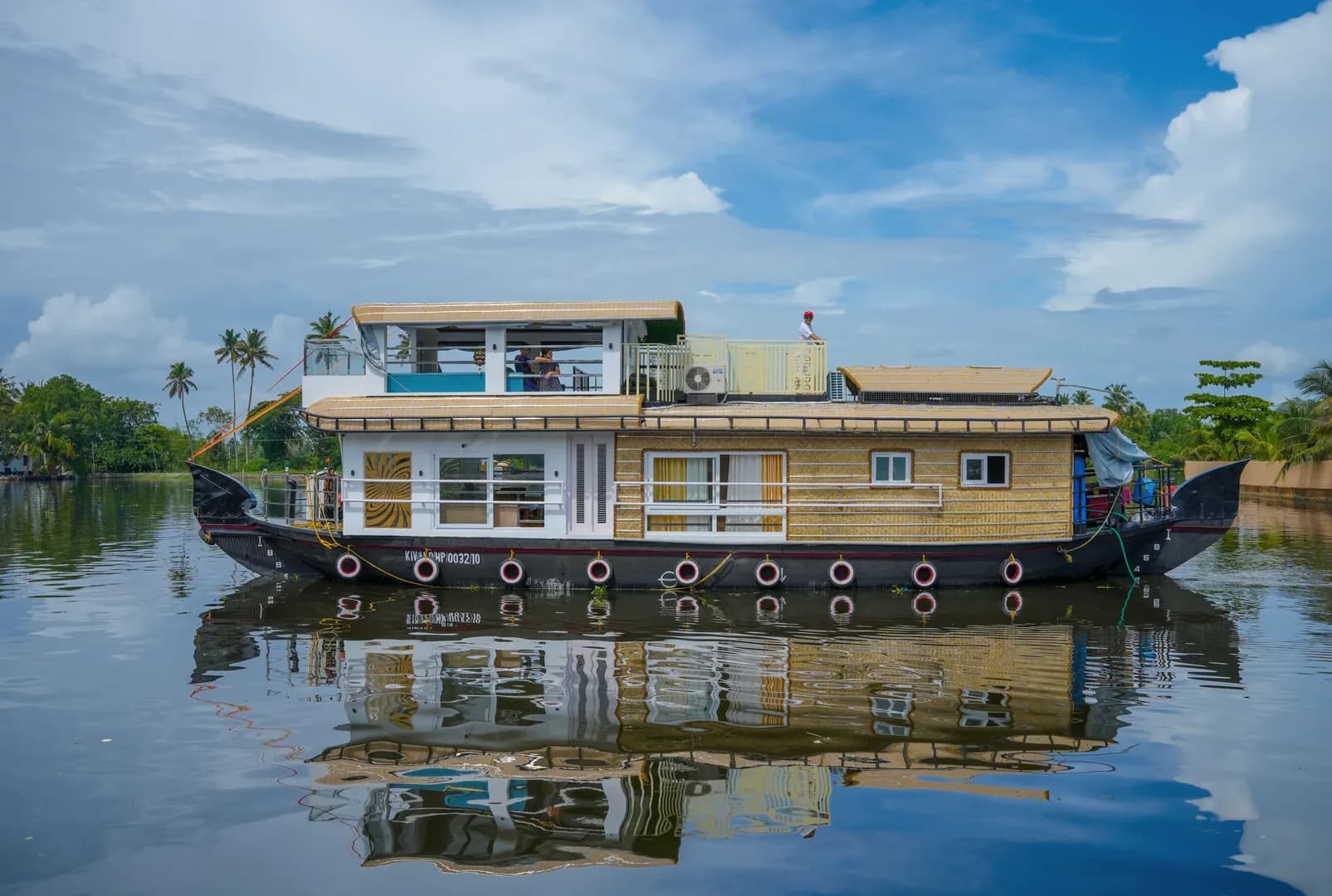 Lake Surya Luxury